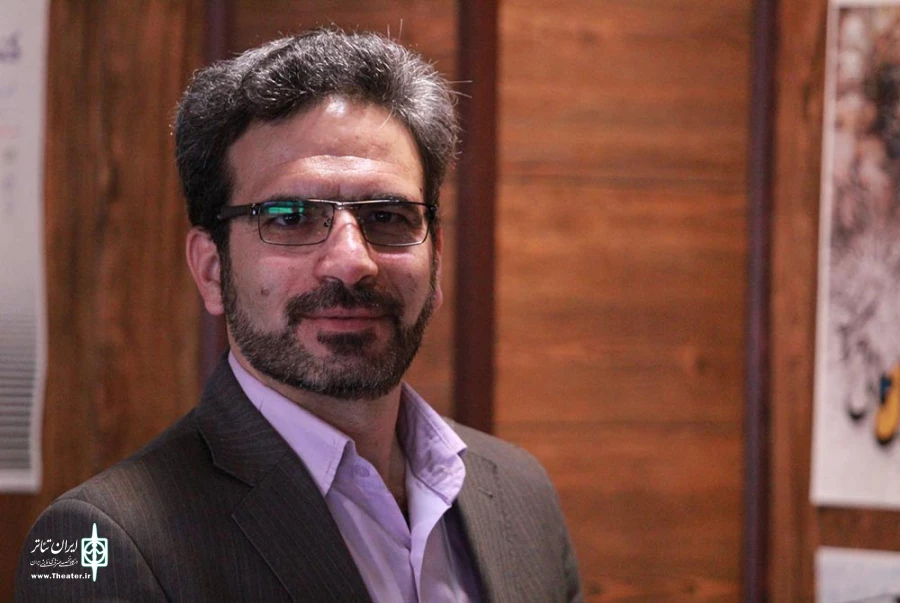 قاسم اسماعیلی دهکردی دبیر بیست نهمین جشنواره تئاتر استانی چهارمحال و بختیاری