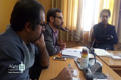 نشست سرپرستان گروه های نمایشی چهارمحال و بختیاری با انجمن نمایش استان