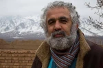 علیرضا کوشک جلالی در گفتگو با درگاه تئاتر چهارمحال و بختیاری 
فاصله مردم با تئاتردر ایران خیلی بیشتر شده و تئاتر دارد به سمت دو قطبی بودن پیش می رود