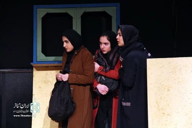 نمایش«آن سوی رویا»
عکس: آمنه طاهرزاده
