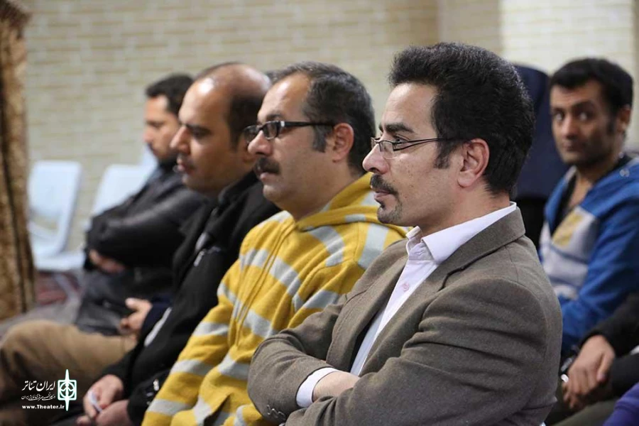 آیین افتتاحیه دفتر تئاتر مردمی بچه‌های مسجد استان چهارمحال و بختیاری
عکس: محسن باقری