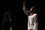 نمایش «بدن مقدس»
عکس: آمنه طاهرزاده