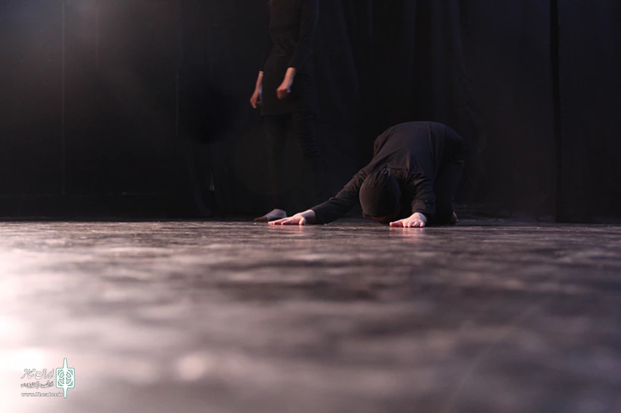 کارگاه آموزشی تئاتر«بدن آگاهی» در شهرکرد
عکس: آمنه طاهر زاده