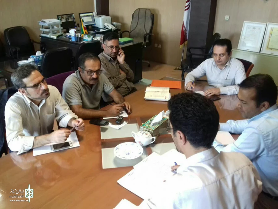 دبیر سی امین جشنواره تئاتر استانی در نشست شورای سیاستگذاری سی امین جشنواره  انتخاب شد