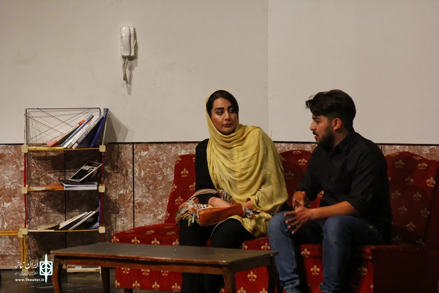 گزارش تصویری از اولین روز سی امین جشنواره تئاتر استان چهارمحال و بختیاری