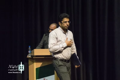 با برگزاری آیین اختتامیه سی امین جشنواره تئاتر استانی

2 نمایش از چهارمحال و بختیاری به جشنواره فجر معرفی شدند
