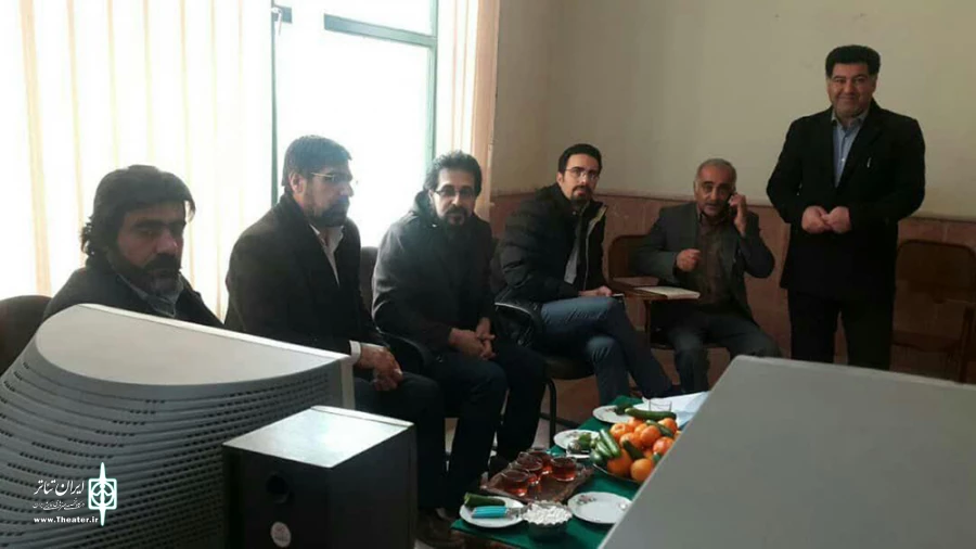 پنج نمایش به اولین جشنواره تئاتر استانی طنز فارسان راه پیدا کرد 4