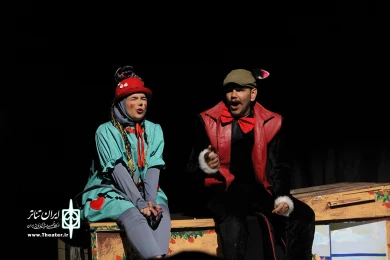 گزارش تصویری از دومین روز سی و هفتمین جنواره تئاتر فجر استانی 
عکس آمنه طاهر زاده