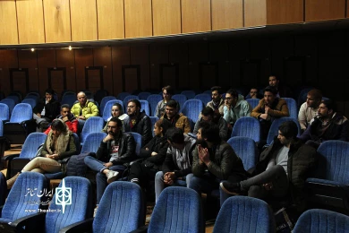 گزارش تصویری از سومین روز جشنواره تئاتر فجر استانی چهارمحال و بختیاری 
عکس: آمنه طاهر زاده