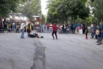 اجرای نمایش خیابانی «مثل من نباش»در چهارمحال و بختیاری 4