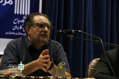 علی  دهکردی بازیگر تئاتر، سینما و تلویزیون:

راه اندازی دانشگاه فرهنگ و هنر دریژنو اقدامی با ارزش در چهارمحال و بختیاری است