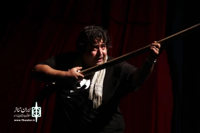 نمایش «روز باشکوه آقای گورکن» علیرضا فرهنگ