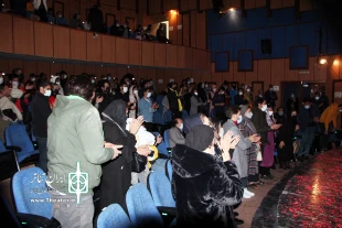 سی و سومین جشنواره تئاتر استان چهارمحال و بختیاری با استقبال خوب مخاطبان آغاز شد 3