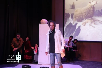 نمایش «یوزف کا» 
عکس: فاطمه جهان بخشی