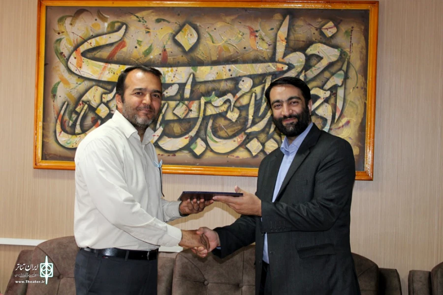 دبیر سی و چهارمین جشنواره تئاتراستانی معرفی شد 4
