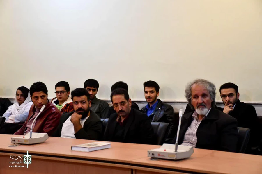 گزارش تصویری روز دوم جشنواره 34