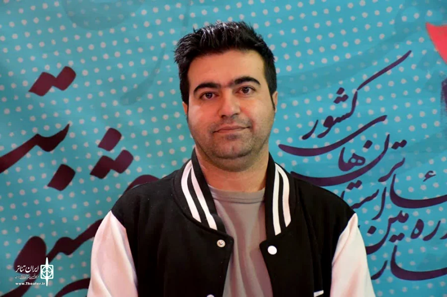 چیزی که من در تئاتر استان ها دوست دارم ببینم، نشانه هایی از بافت فرهنگی، اقلیمی، سنتی و رفتار فولکلور است 2