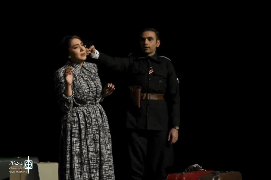 نمایش «خاکستری» از چهارمحال و بختیاری به چهل و یکمین جشنواره بین‌المللی تئاتر فجر راه پیدا کرد 3