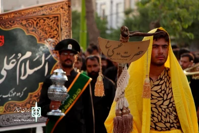 حرکت کاروان نمادین دشت کربلا در فرخ شهر
عکس: رضا جوانبخت