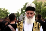 حرکت کاروان نمادین دشت کربلا در فرخ شهر
عکس: رضا جوانبخت