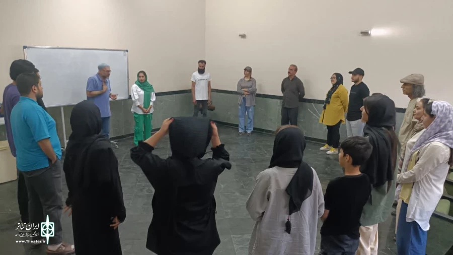 هنرمندان چهارمحال و بختیاری در کارگاه بازیگری حمید ابراهیمی آموزش دیدند 5