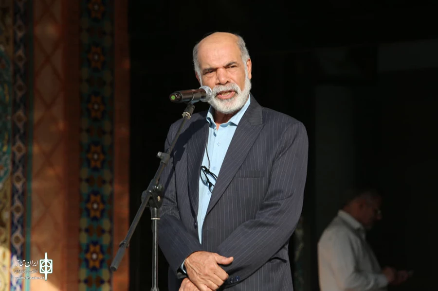 شرکت 870 هنرمند در بیست و یکمین جشنواره بین‌المللی نمایش‌های آیینی و سنتی
 3