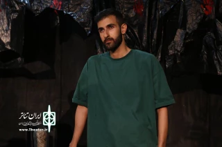 داود یادگاری کارگردان شرکت کننده در همایش تئاتر تک

تنها وعده‌های مسئولان از هنر تئاتر برجای مانده است