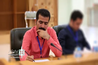 راهیابی اثر هنرمند چهارمحال و بختیاری به جشنواره پوسترهای تئاتری ارمنستان