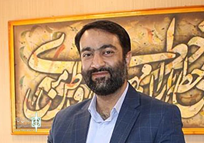 مدیرکل فرهنگ و ارشاد اسلامی چهارمحال و بختیاری:

توجه به امور صنفی هنرمندان حوزه تئاتر  از اولویت‌های کاری انجمن هنرهای نمایشی است
