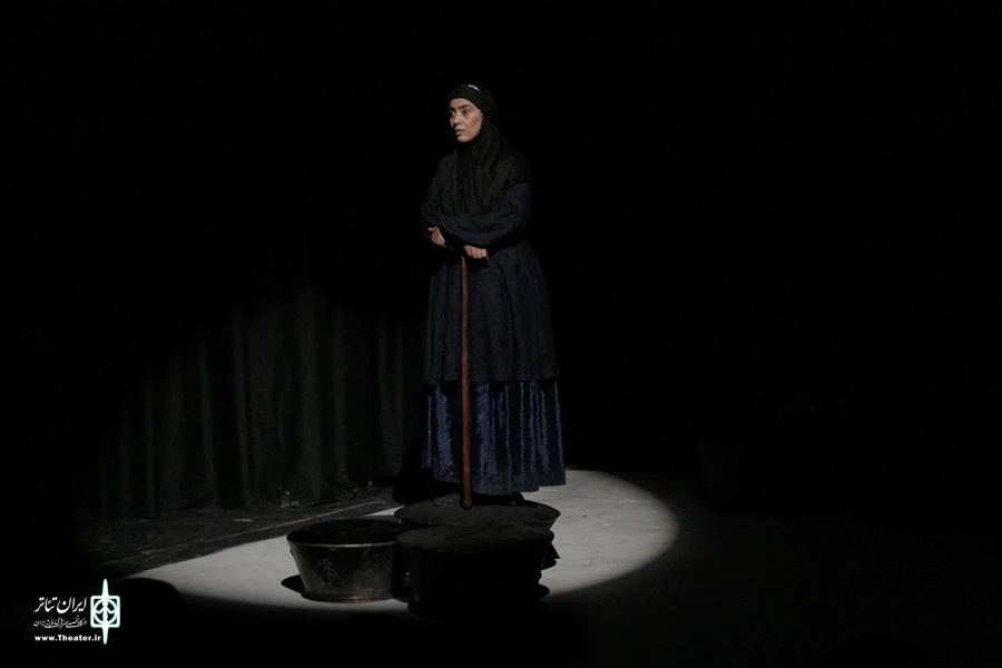 نمایش "پلٌ و پلنگ" 
عکس: آمنه طاهرزاده
